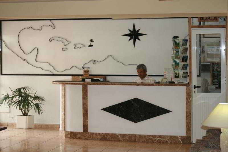 Apartamentos Borinquen Playa de las Americas  Exterior foto